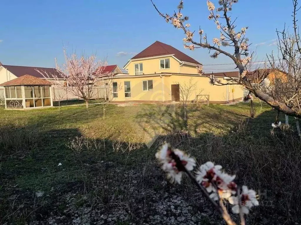 Дом в Белгородская область, Старый Оскол Радужный мкр,  (170 м) - Фото 1