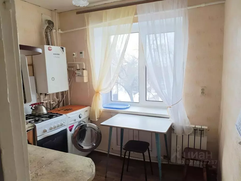 2-к кв. Саратовская область, Петровск Советская ул., 100 (44.6 м) - Фото 1