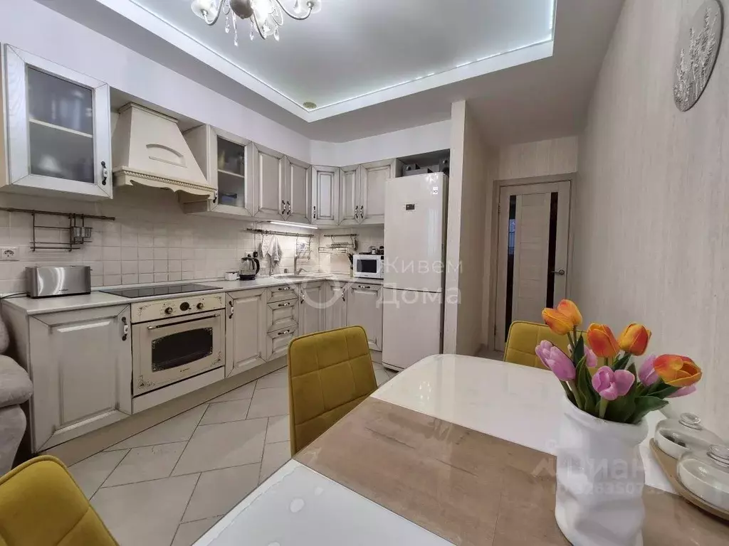 2-к кв. Волгоградская область, Волгоград бул. 30-летия Победы, 15г ... - Фото 1