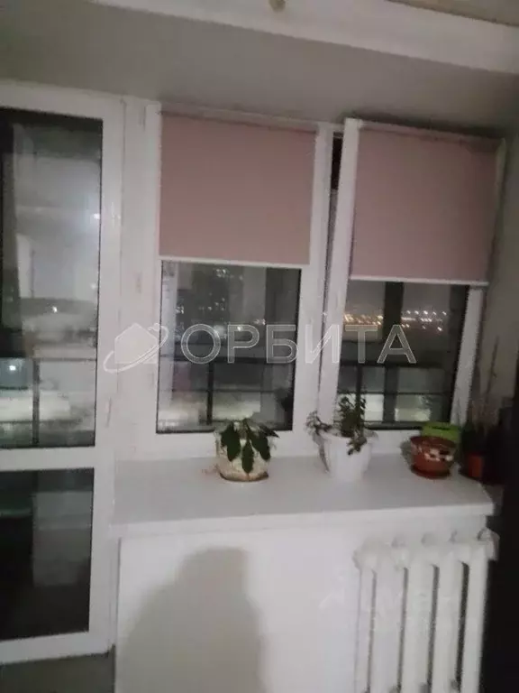 Студия Тюменская область, Тюмень ул. Боровская, 33 (30.0 м) - Фото 1