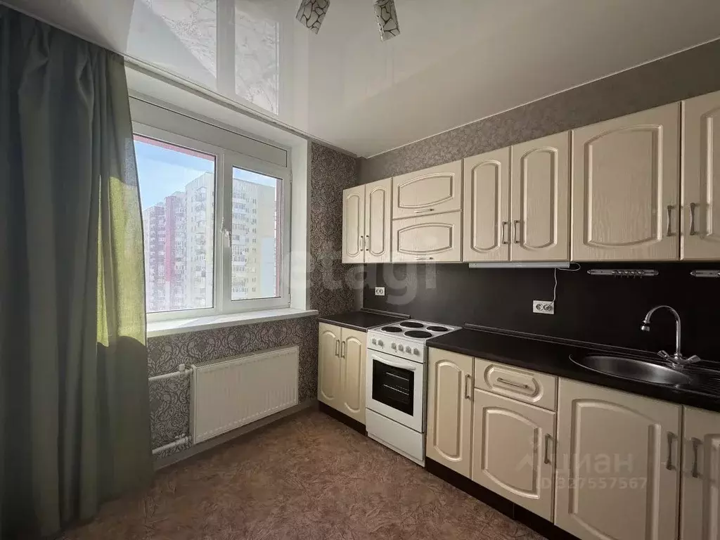 1-к кв. Тюменская область, Тюмень ул. Василия Гольцова, 4 (30.2 м) - Фото 1