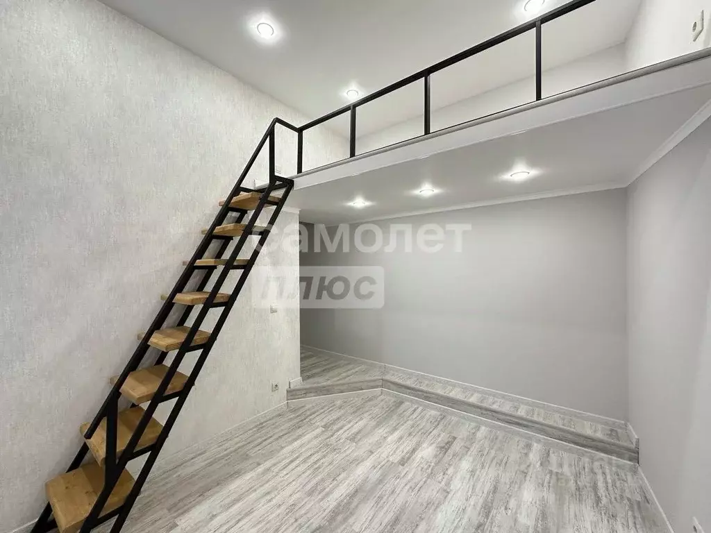 Комната Санкт-Петербург Коломенская ул., 33/40 (17.0 м) - Фото 1