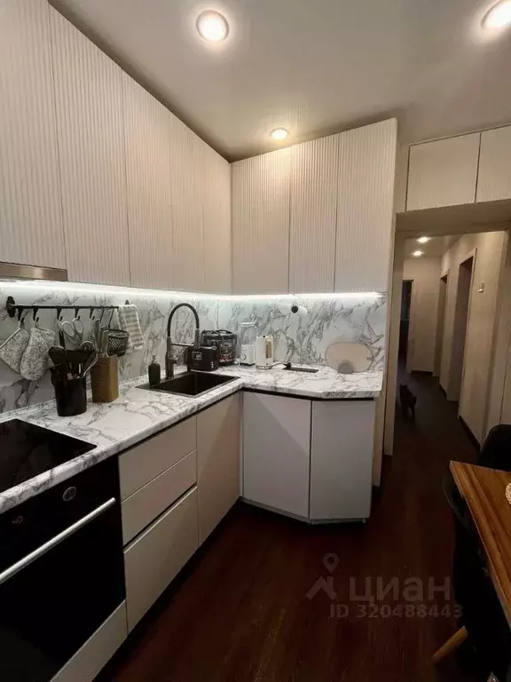 3-к кв. Коми, Сыктывкар ул. Карла Маркса, 180 (62.0 м) - Фото 1