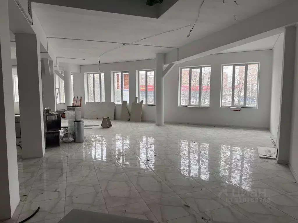 Торговая площадь в Северная Осетия, Владикавказ Московская ул., 44 ... - Фото 1