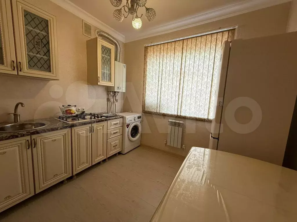2-к. квартира, 46 м, 3/3 эт. - Фото 0