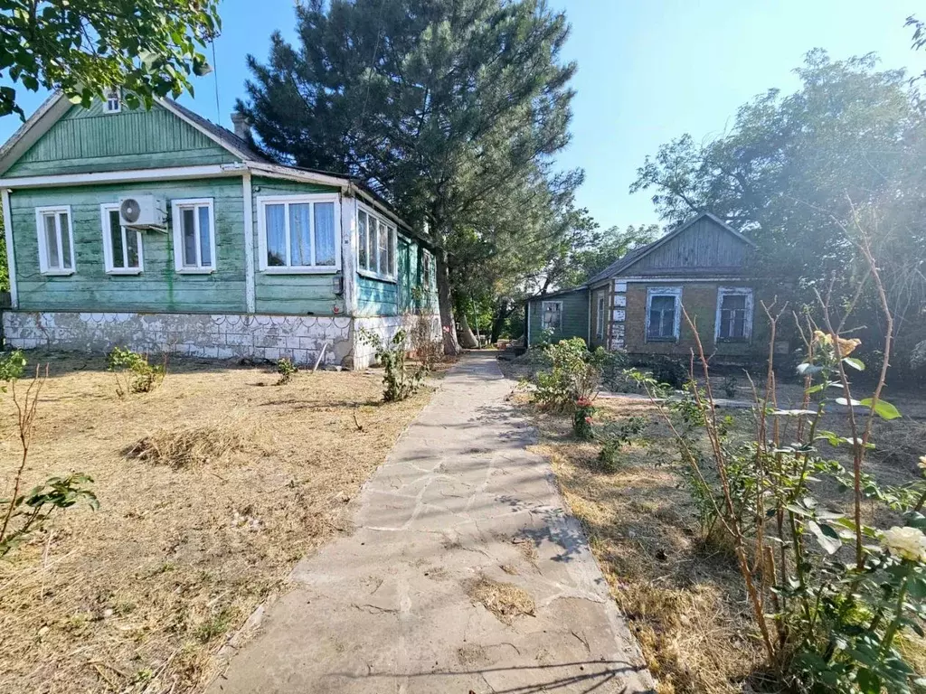 Дом в Ростовская область, Усть-Донецкий район, Мелиховская ст-ца ... - Фото 1