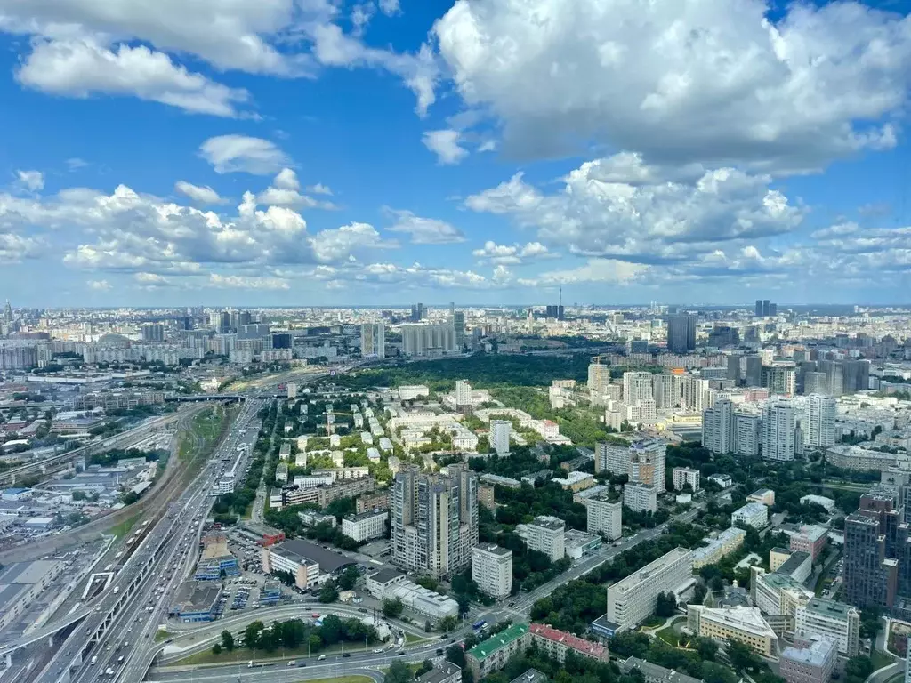 1-к кв. Москва 1-й Красногвардейский проезд, 22с1 (85.5 м) - Фото 1