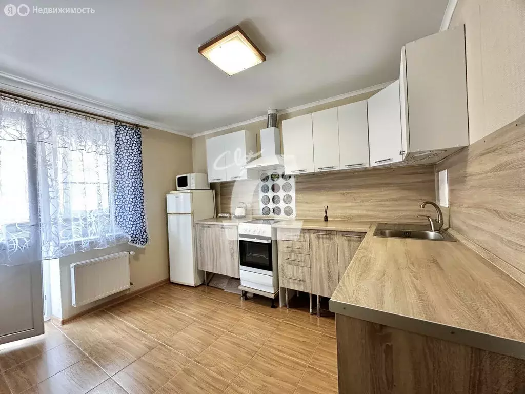 1-комнатная квартира: Краснодар, улица Красных Партизан, 1/3к6 (48 м) - Фото 0