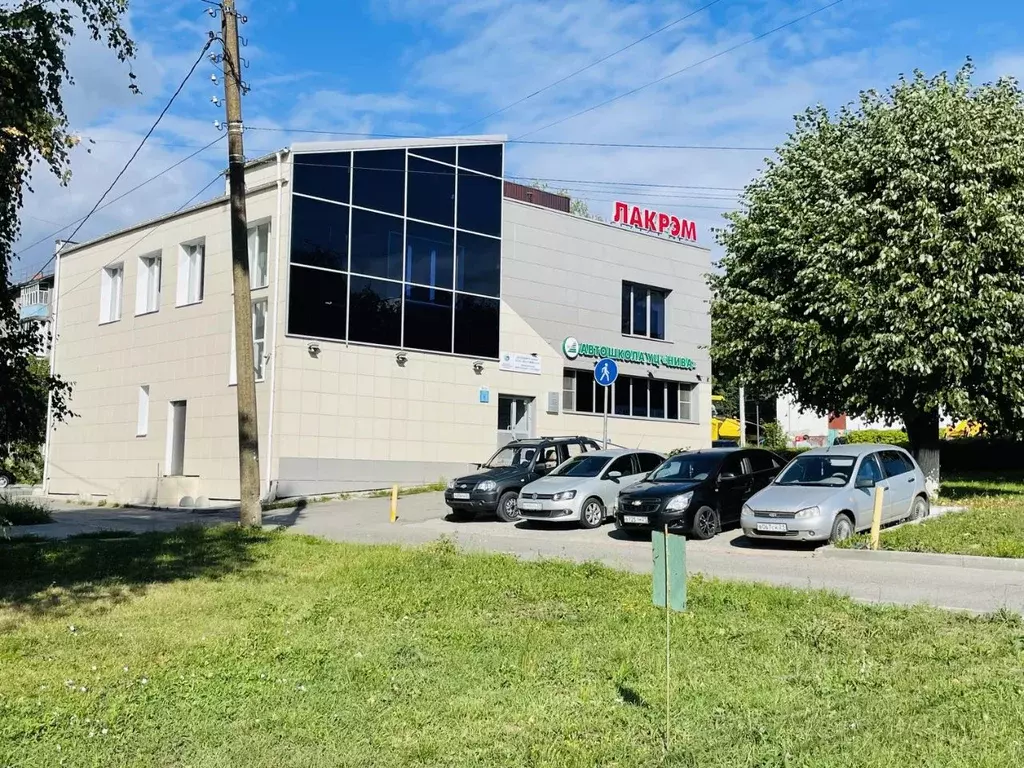 Помещение свободного назначения в Чувашия, Чебоксары ул. 50 лет ... - Фото 1