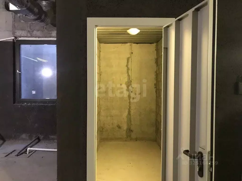 Склад в Тюменская область, Тюмень ул. Газовиков, 36 (5 м) - Фото 1