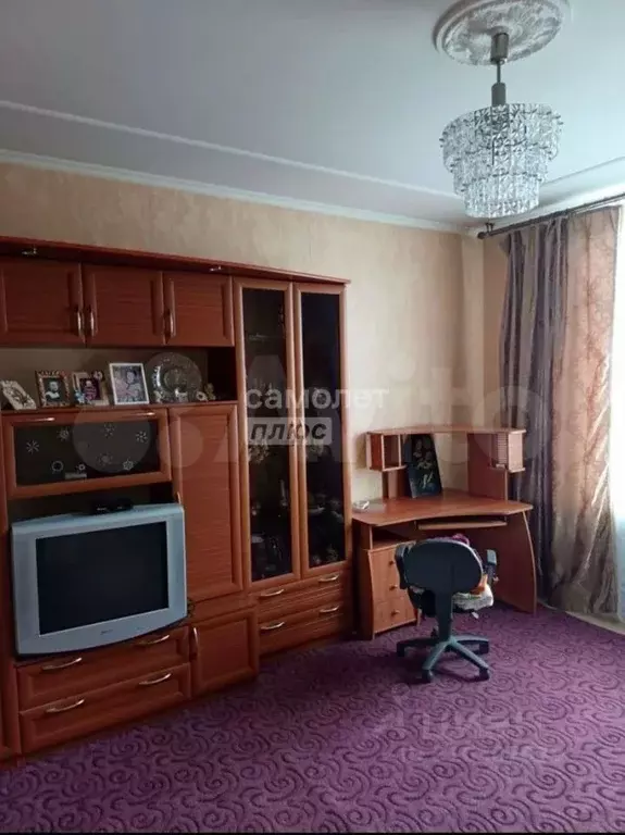 2-к кв. Омская область, Омск ул. Лобкова, 3 (54.0 м) - Фото 1