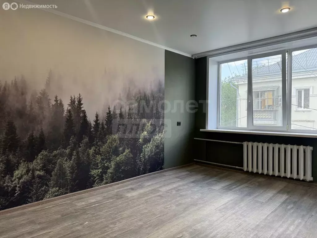 3-комнатная квартира: Оренбург, улица Гая, 2А (43 м) - Фото 0