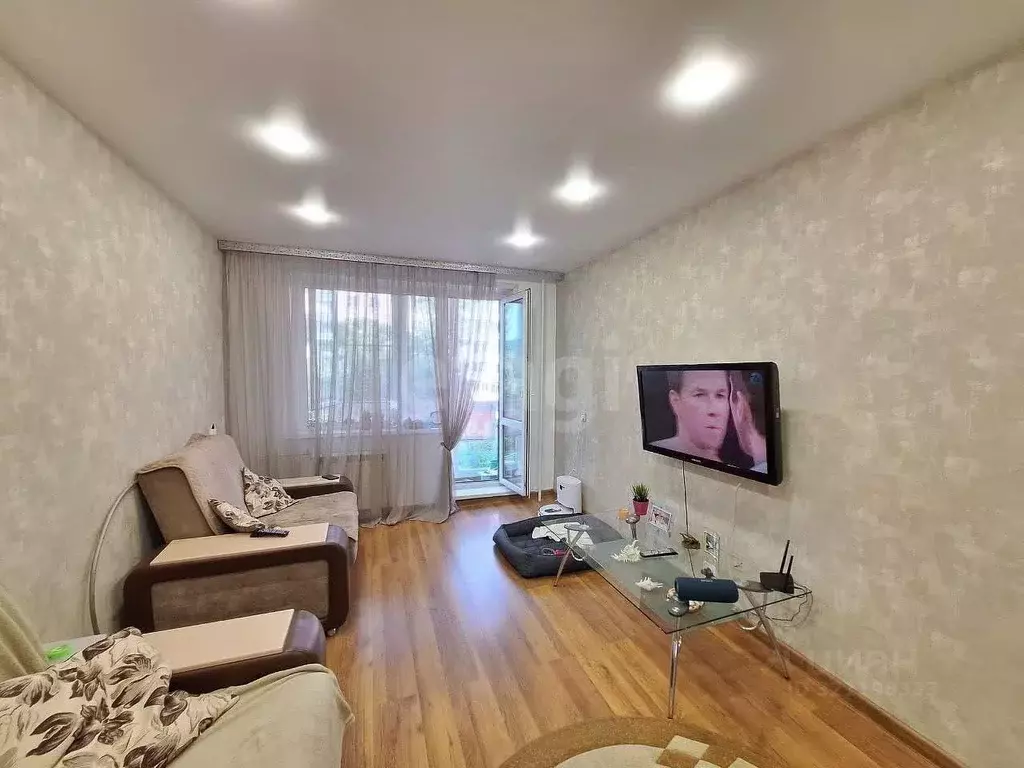 3-к кв. Кемеровская область, Новокузнецк Народная ул., 3 (60.0 м) - Фото 1