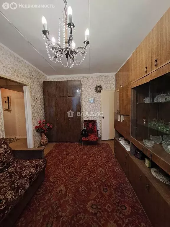 2-комнатная квартира: Дзержинский, улица Ленина, 18 (44 м) - Фото 1