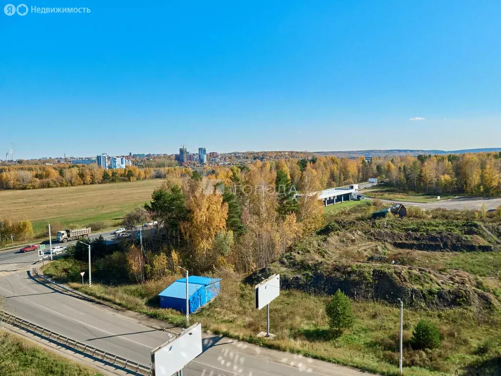 3-комнатная квартира: Кисловка, микрорайон Северный, улица Марины ... - Фото 1