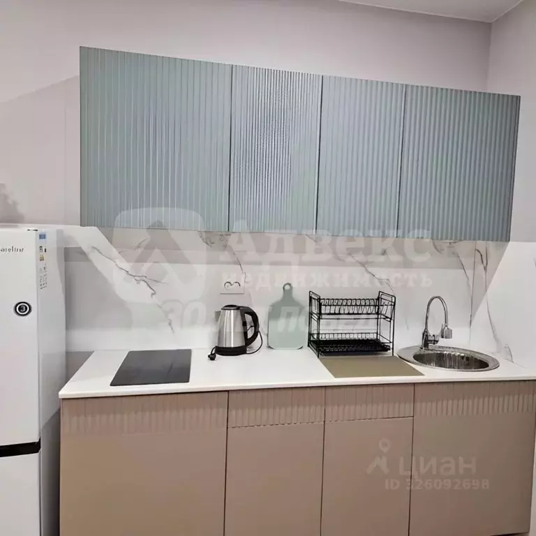 1-к кв. Тюменская область, Тюмень ул. Владислава Крапивина, 8 (43.0 м) - Фото 1