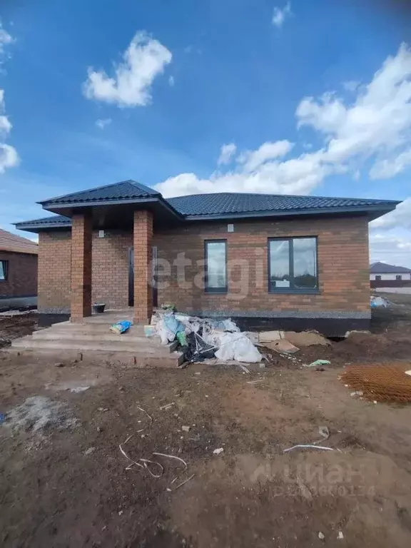 Дом в Башкортостан, Уфимский район, Таптыковский сельсовет, д. ... - Фото 0