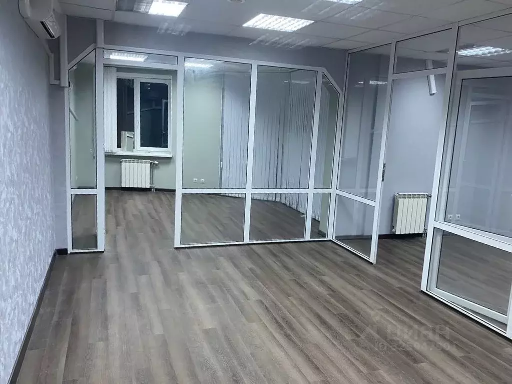 Офис в Нижегородская область, Нижний Новгород ул. Белинского, 32 (51 ... - Фото 1