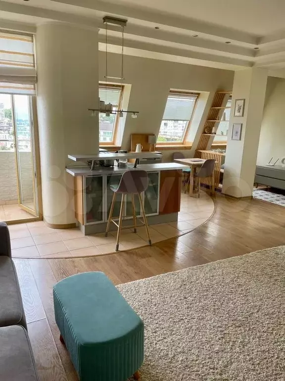 Квартира-студия, 65 м, 10/12 эт. - Фото 1