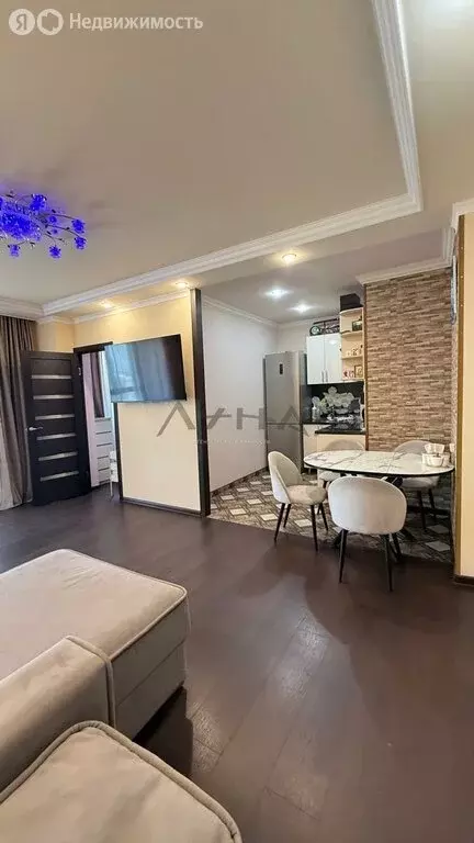 Квартира-студия: Набережные Челны, проспект Мира, 18 (43 м) - Фото 1