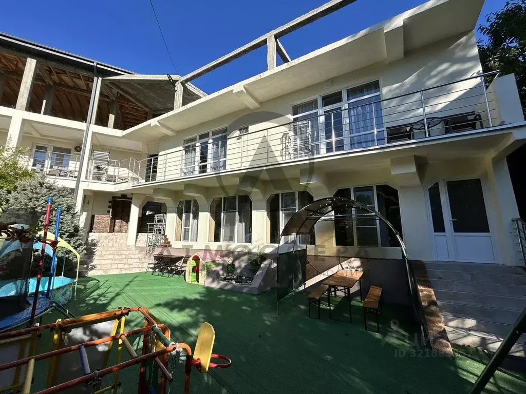 Дом в Краснодарский край, Туапсе Ключевая ул., 7А (260 м) - Фото 0