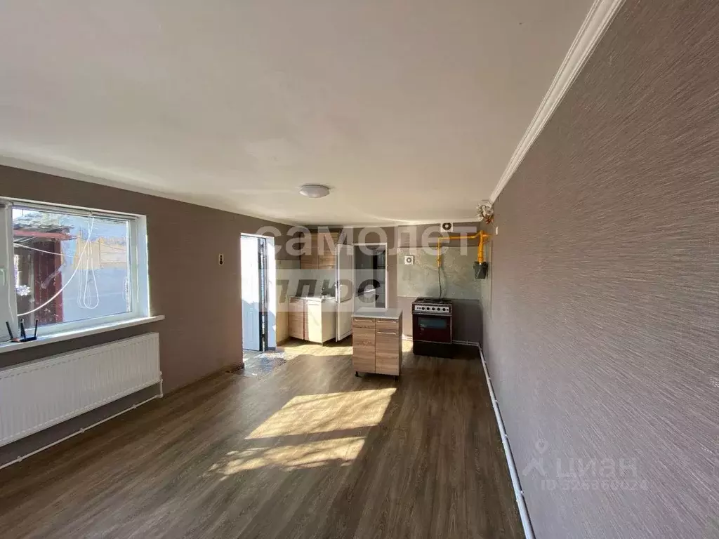 Дом в Краснодарский край, Кореновский район, Платнировское с/пос, ... - Фото 1