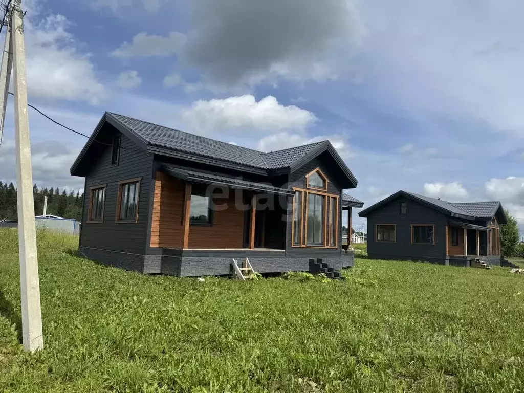 Дом в Ленинградская область, Волосовский район, Клопицкое с/пос, пос. ... - Фото 1