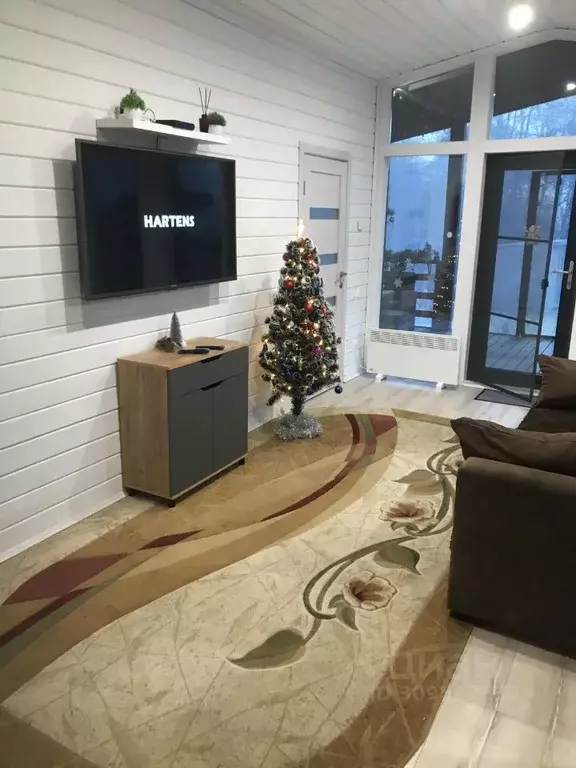 Дом в Ленинградская область, Приозерский район, Плодовское с/пос, пос. ... - Фото 1