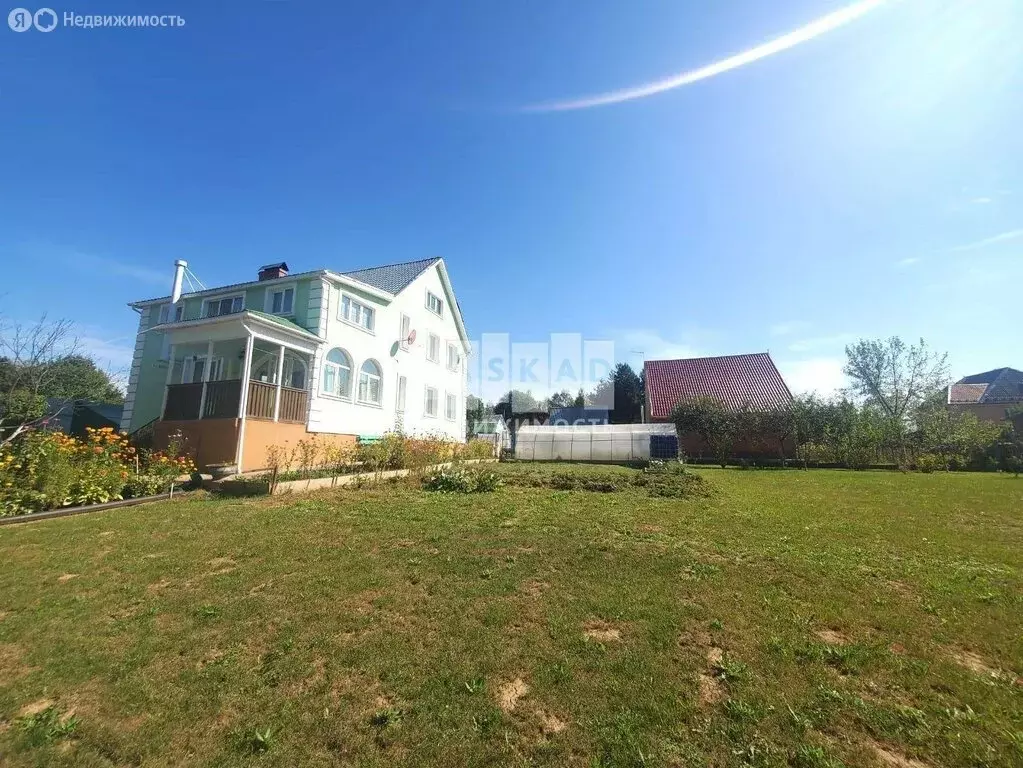 Дом в посёлок городского типа Троицкое, улица Строителей, 9 (200 м) - Фото 2