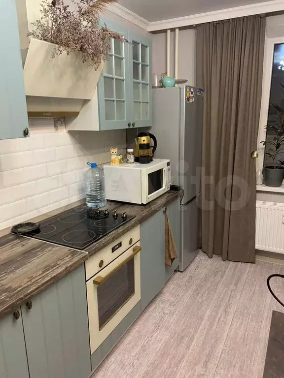 2-к. квартира, 60 м, 10/18 эт. - Фото 1