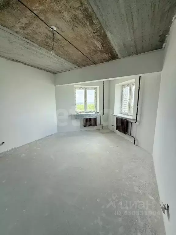 3-к кв. Брянская область, Брянск Бежицкая ул., 1к4 (89.8 м) - Фото 1