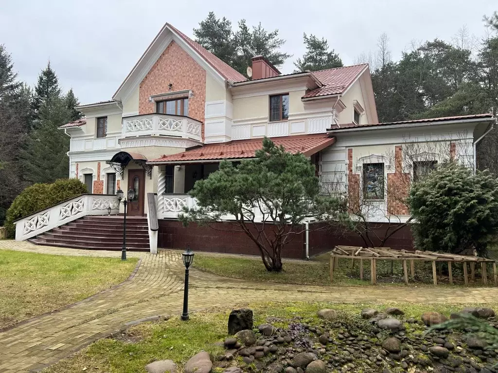 Коттедж в Московская область, Одинцовский городской округ, с. Усово, ... - Фото 2