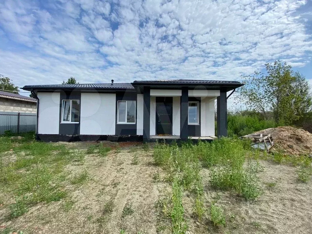 Дом в Челябинская область, Копейск ул. Надежды (110 м) - Фото 0