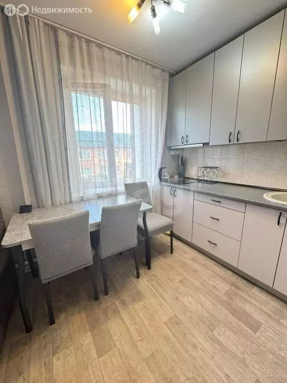 2-комнатная квартира: Новоомский, Целинная улица, 1 (41.8 м) - Фото 1