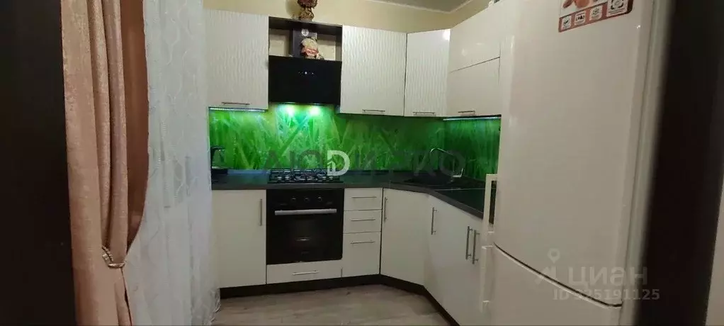 3-к кв. Саратовская область, Саратов ул. Имени Сакко и Ванцетти, 24/32 ... - Фото 2