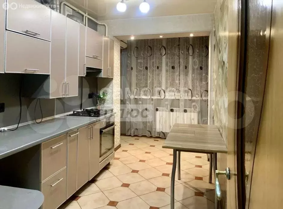 2-комнатная квартира: Славянск-на-Кубани, Краснодарская улица, 113 (56 ... - Фото 1