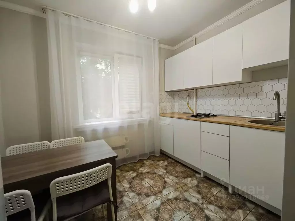 1-к кв. Татарстан, Казань ул. Батыршина, 39 (38.0 м) - Фото 1