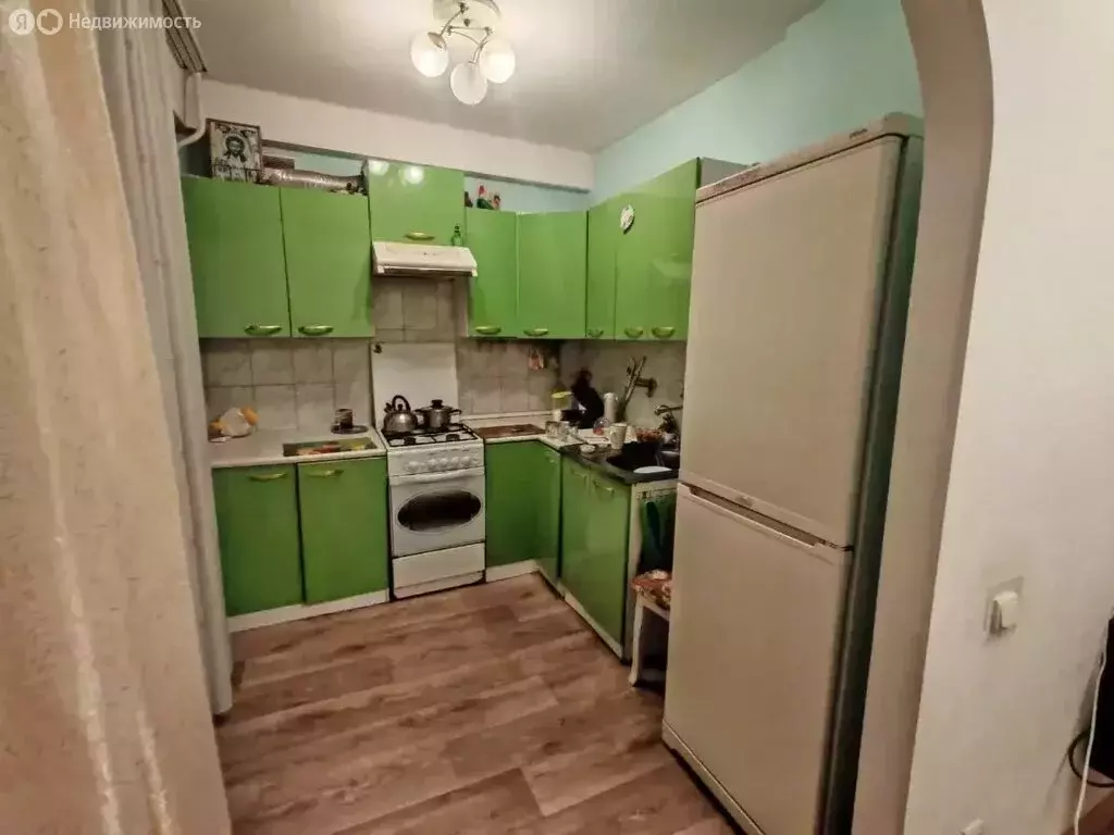 4-комнатная квартира: Челябинск, улица 50-летия ВЛКСМ, 5 (74.3 м) - Фото 2