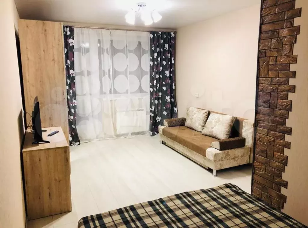 1-к. квартира, 38 м, 9/9 эт. - Фото 1