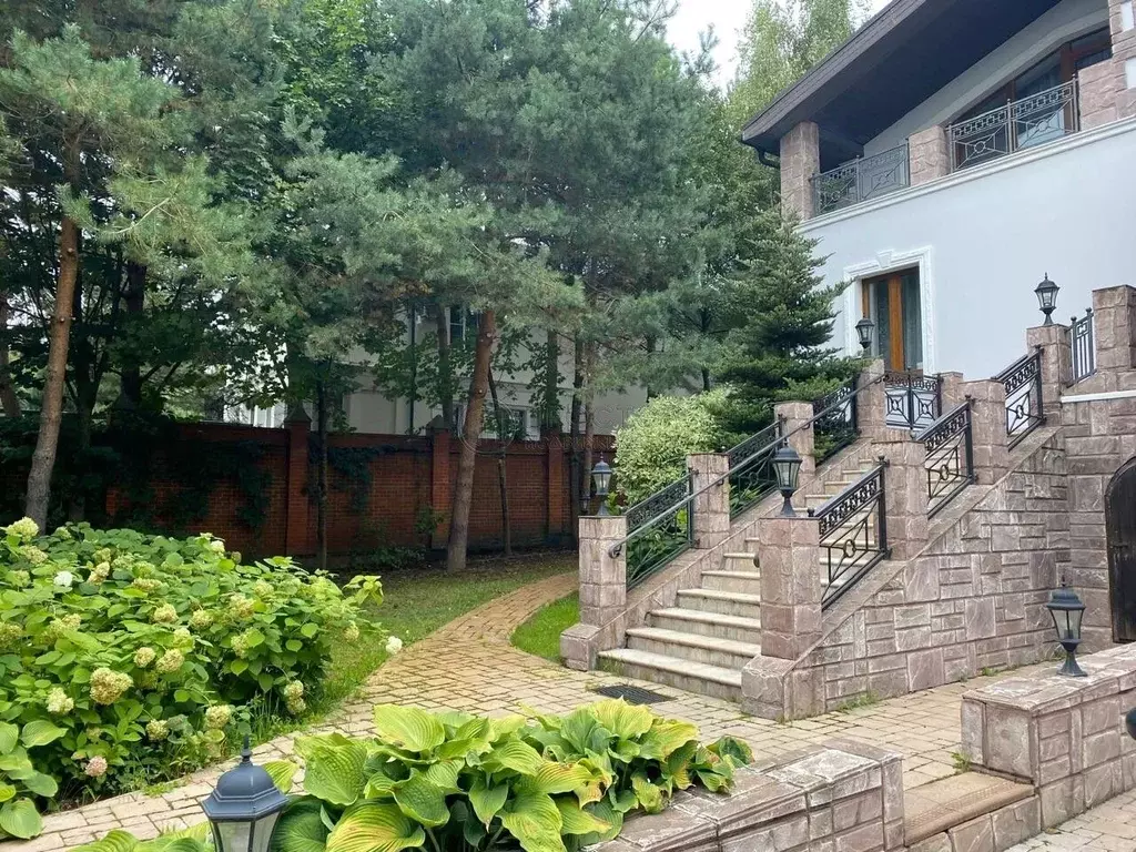 Дом в Москва д. Горчаково, ул. Солнечная (648 м) - Фото 1