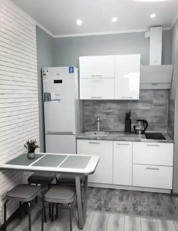 Студия Краснодарский край, Сочи Центральный мкр, пер. Горького, 24 ... - Фото 1