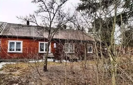 Дом в Карелия, Лахденпохский муниципальный округ, пос. Куликово ул. ... - Фото 1