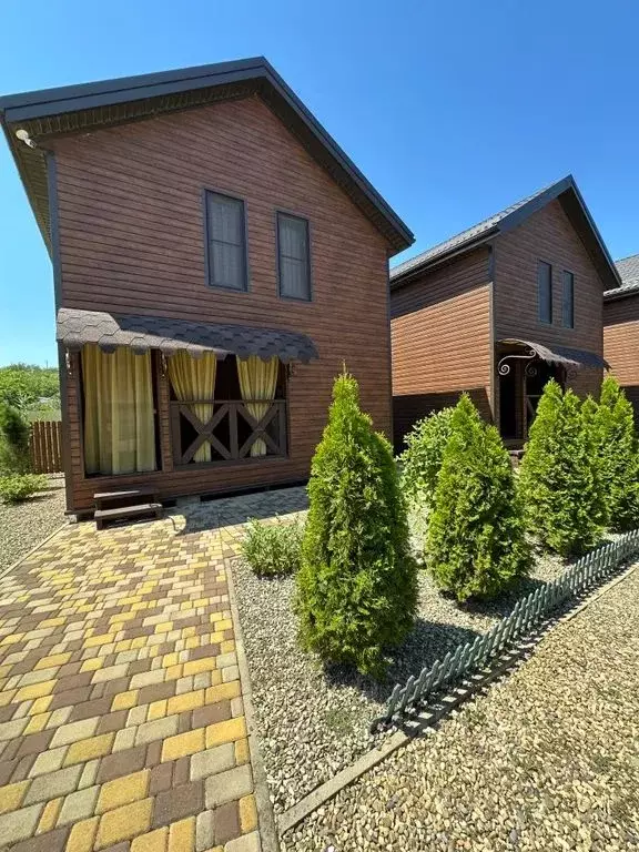 Дом в Краснодарский край, Темрюкский район, Голубицкое с/пос, ... - Фото 1