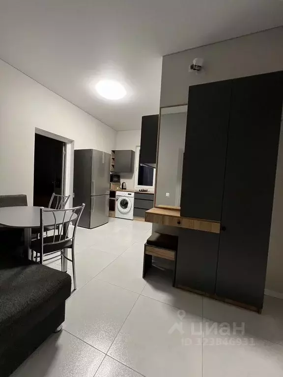 2-к кв. Крым, Симферополь ул. Темиз, 43 (60.0 м) - Фото 2