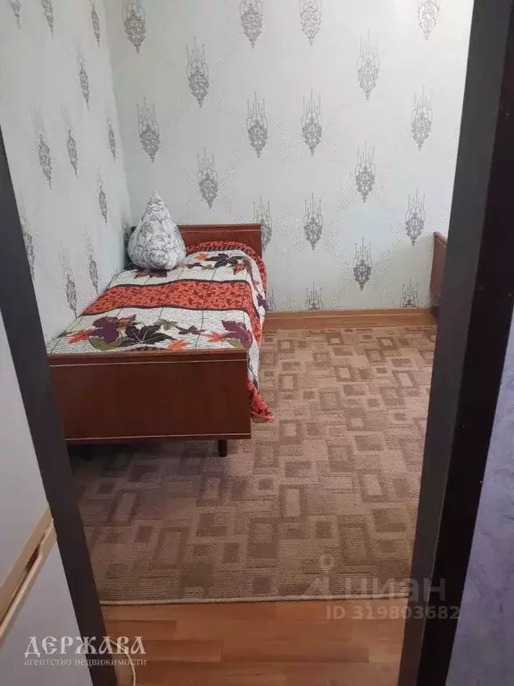 2-к кв. Белгородская область, Старый Оскол Интернациональный мкр,  ... - Фото 1
