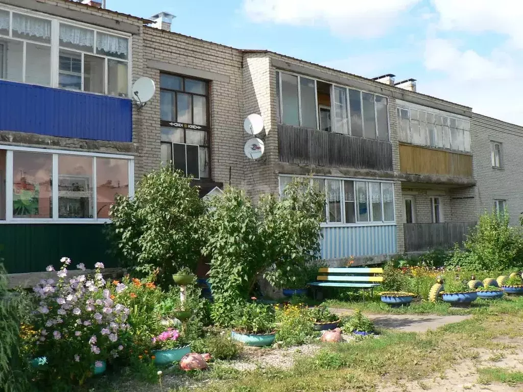 3-к кв. Вологодская область, Устюженский район, д. Соболево пер. ... - Фото 1