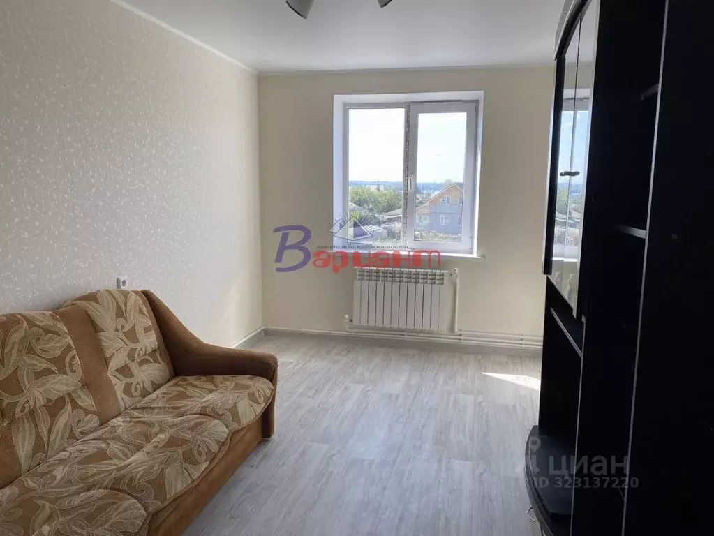 1-к кв. Челябинская область, Чебаркуль 9 Мая ул., 27 (40.0 м) - Фото 2