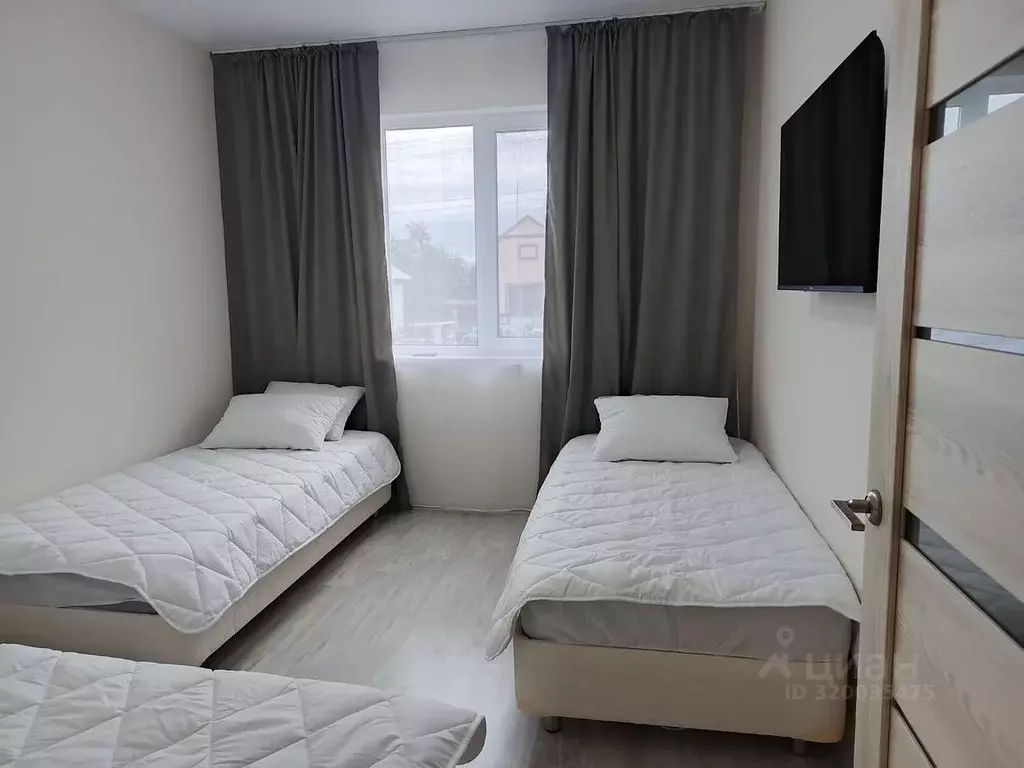 2-к кв. Ямало-Ненецкий АО, Салехард ул. Энтузиастов, 62 (44.3 м) - Фото 0