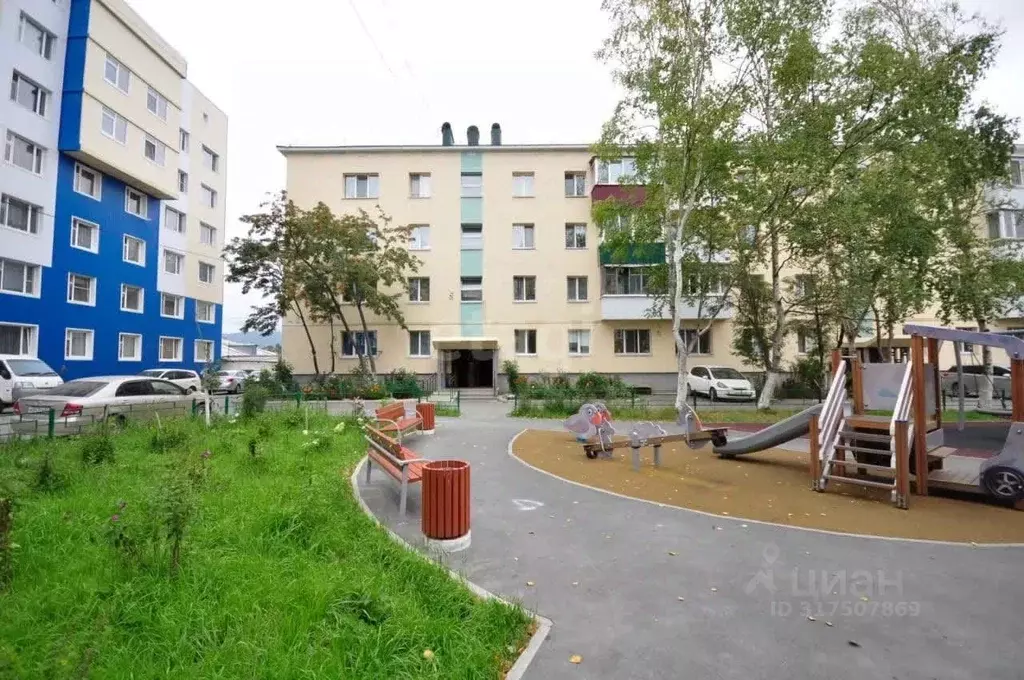 2-к кв. Сахалинская область, Южно-Сахалинск Украинская ул., 111А (47.0 ... - Фото 0