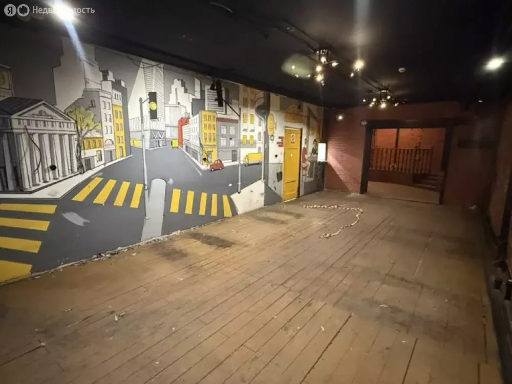 Торговая площадь (250 м) - Фото 2